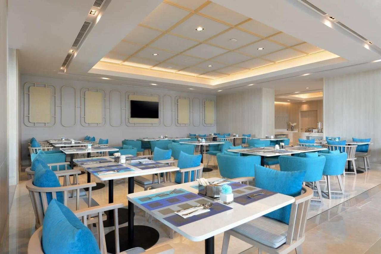 Centre Point Hotel Terminal21 Korat Nakhonratchasima Екстериор снимка The restaurant