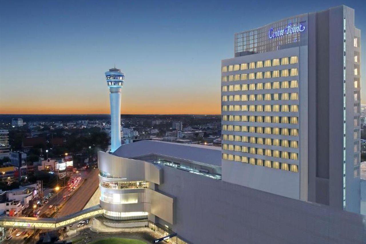 Centre Point Hotel Terminal21 Korat Nakhonratchasima Екстериор снимка The hotel