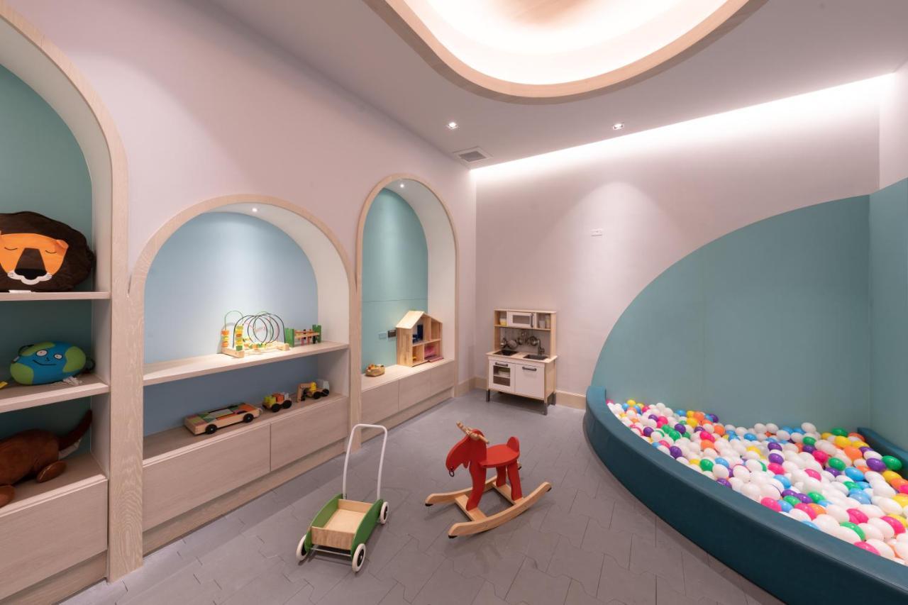 Centre Point Hotel Terminal21 Korat Nakhonratchasima Екстериор снимка The Children's Hospital at St. Jude